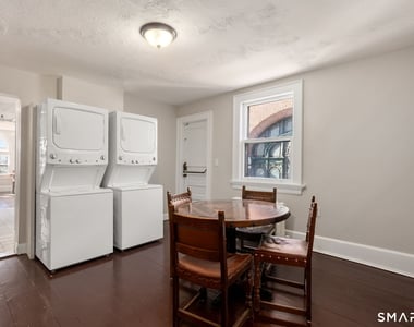 360 Farmington Avenue - Photo Thumbnail 5