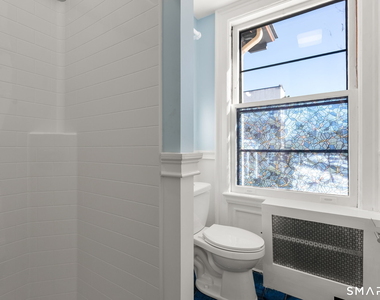 360 Farmington Avenue - Photo Thumbnail 1
