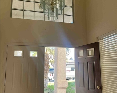 861 Cavaison Avenue - Photo Thumbnail 8
