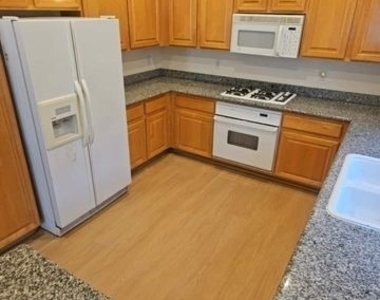 861 Cavaison Avenue - Photo Thumbnail 33