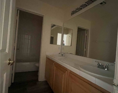 861 Cavaison Avenue - Photo Thumbnail 28