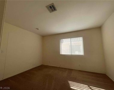 861 Cavaison Avenue - Photo Thumbnail 21