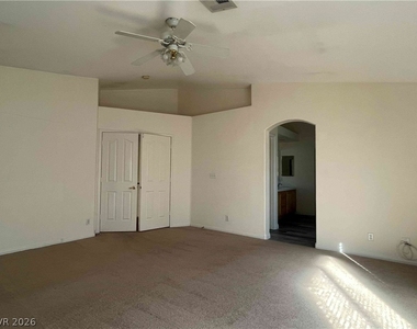 861 Cavaison Avenue - Photo Thumbnail 19