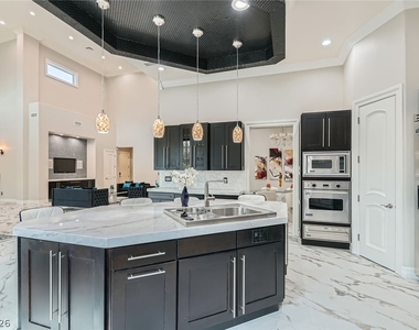 5367 Secluded Brook Court - Photo Thumbnail 14