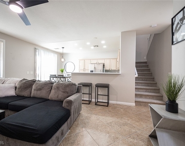 641 Solitude Point Avenue - Photo Thumbnail 2