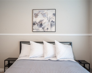 641 Solitude Point Avenue - Photo Thumbnail 35