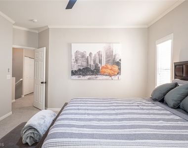 641 Solitude Point Avenue - Photo Thumbnail 40
