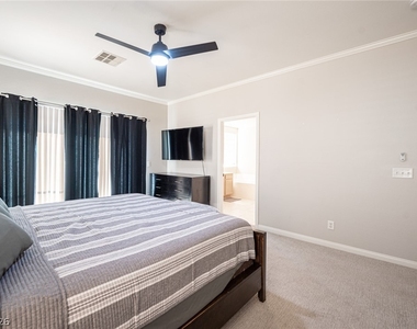 641 Solitude Point Avenue - Photo Thumbnail 38