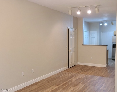 9975 Peace Way Way - Photo Thumbnail 3