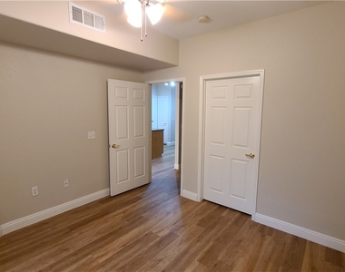 9975 Peace Way Way - Photo Thumbnail 12