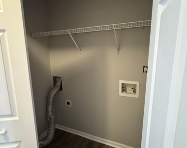 705 Magnolia Gardens Walk - Photo Thumbnail 17