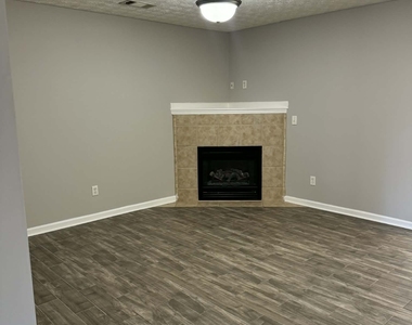 705 Magnolia Gardens Walk - Photo Thumbnail 5