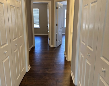 705 Magnolia Gardens Walk - Photo Thumbnail 10