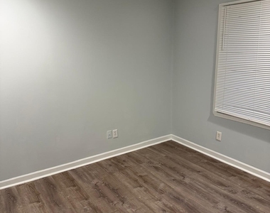 3456 Thompson Drive Nw - Photo Thumbnail 13