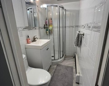 178 Cummings Avenue - Photo Thumbnail 9