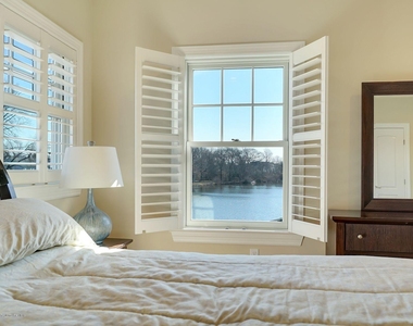 330 Villa Park Way - Photo Thumbnail 28