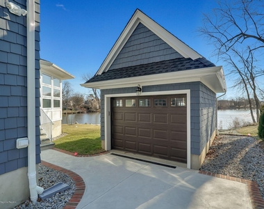 330 Villa Park Way - Photo Thumbnail 37