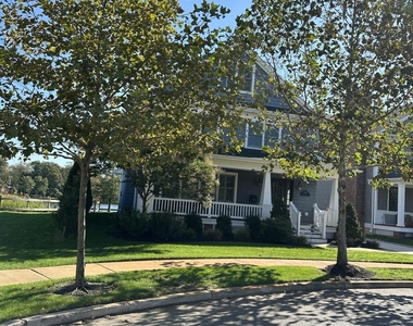 330 Villa Park Way - Photo Thumbnail 43