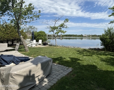 86 Bridge Avenue - Photo Thumbnail 2