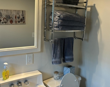 86 Bridge Avenue - Photo Thumbnail 11