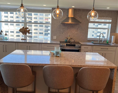 5200 N Ocean Boulevard - Photo Thumbnail 20