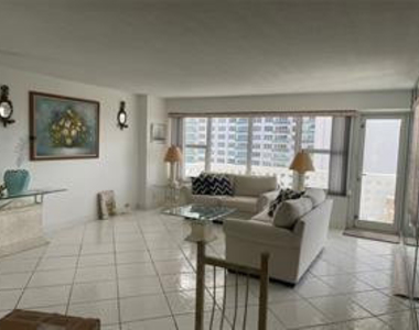 4010 Galt Ocean Drive - Photo Thumbnail 8