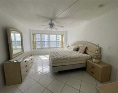 4010 Galt Ocean Drive - Photo Thumbnail 15