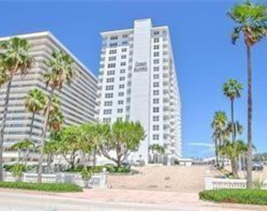 4010 Galt Ocean Drive - Photo Thumbnail 5