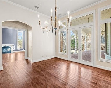4624 Byron Circle - Photo Thumbnail 18