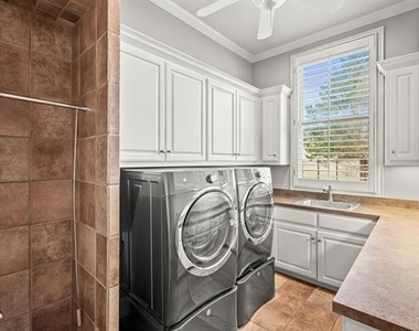 4624 Byron Circle - Photo Thumbnail 32