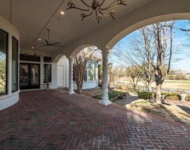 4624 Byron Circle - Photo Thumbnail 3