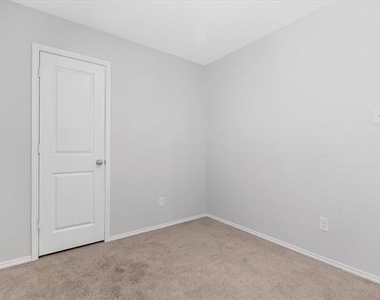 8730 Texas Risinger Drive - Photo Thumbnail 8