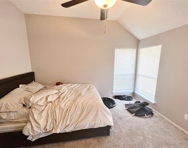 112 Walnut Lane - Photo Thumbnail 14