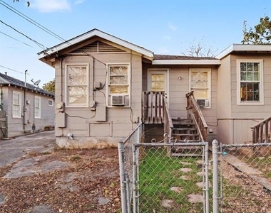 3643 Lafayette Avenue - Photo Thumbnail 11
