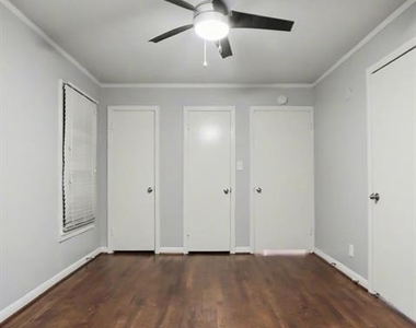 3643 Lafayette Avenue - Photo Thumbnail 9