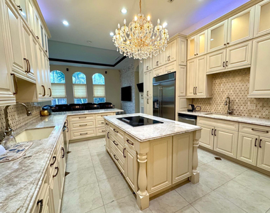 5981 Sw 37th Terrace - Photo Thumbnail 3