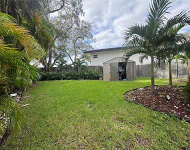 5981 Sw 37th Terrace - Photo Thumbnail 29
