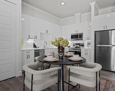 4777 N Luxe Lane - Photo Thumbnail 7