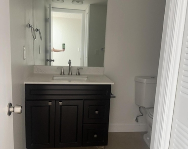 23466 Sw 57th Avenue - Photo Thumbnail 11