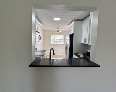 23466 Sw 57th Avenue - Photo Thumbnail 7