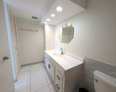 1012 N Ocean Boulevard - Photo Thumbnail 42