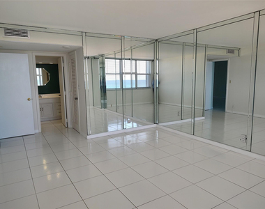 1012 N Ocean Boulevard - Photo Thumbnail 6