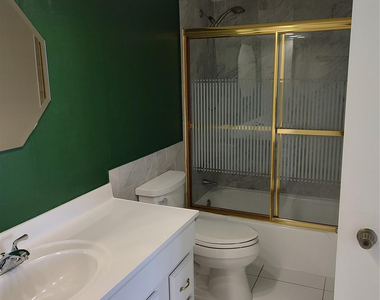 1012 N Ocean Boulevard - Photo Thumbnail 8