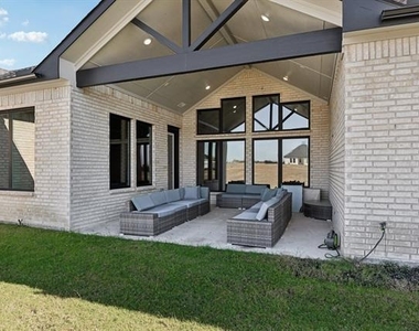 1522 Carter Drive - Photo Thumbnail 26