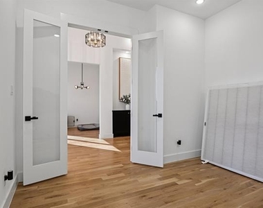 1522 Carter Drive - Photo Thumbnail 14