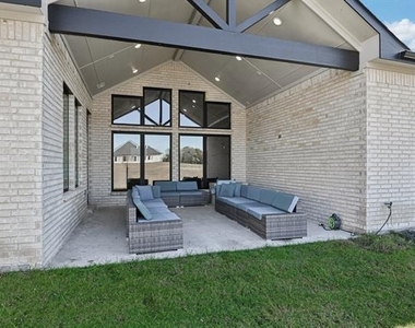 1522 Carter Drive - Photo Thumbnail 25
