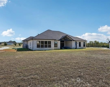 1522 Carter Drive - Photo Thumbnail 27