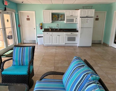 133 N Pompano Beach Boulevard - Photo Thumbnail 35