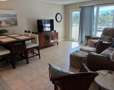 133 N Pompano Beach Boulevard - Photo Thumbnail 14