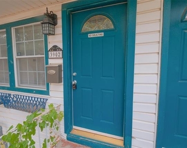 3900 Dexter Avenue - Photo Thumbnail 3